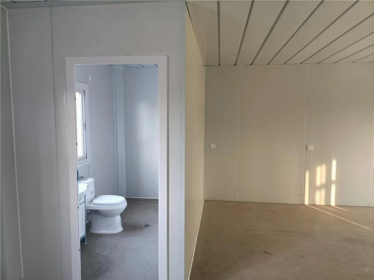 箱裝箱廁所 箱裝箱廁所